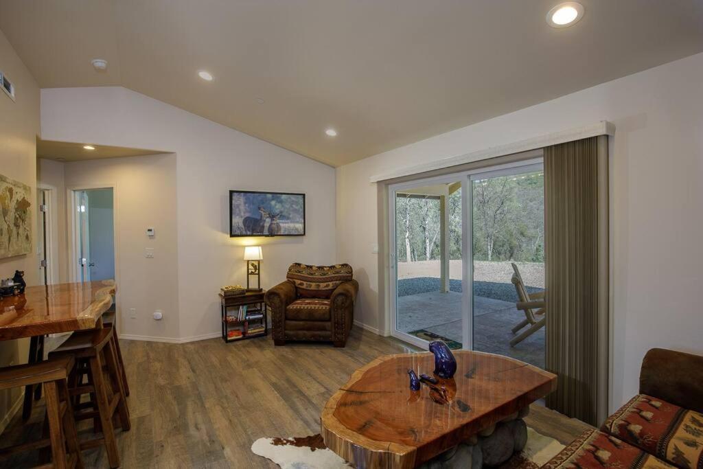 Cozy Cub Cabin, Brand New Home Near Yosemite Mariposa Exteriér fotografie